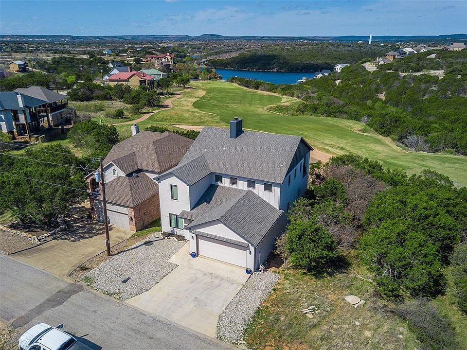 1st image of 110 Coghill Dr