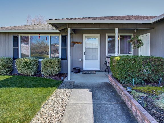 4th image of 617 Colinwood Ct