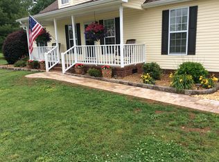 10 Merideth Lynn Rd, Fayetteville, TN 37334