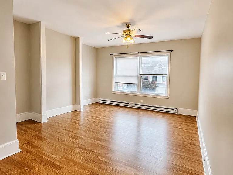 5252 Cedar Ave #2 — Photo 2