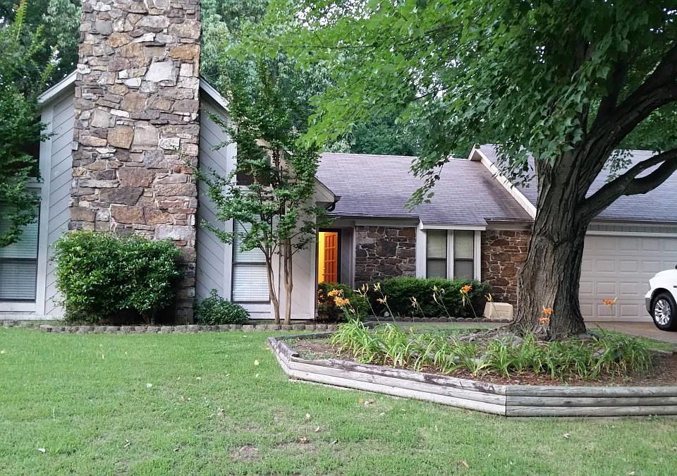 1st image of 512 Bedlington Dr