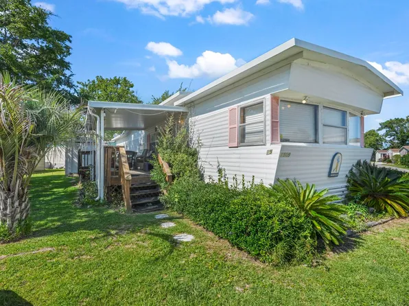 1509 Sand Dollar Ln., Murrells Inlet, SC 29576