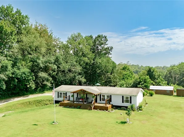 454 Old Sharon Rd, Mercer, PA 16137