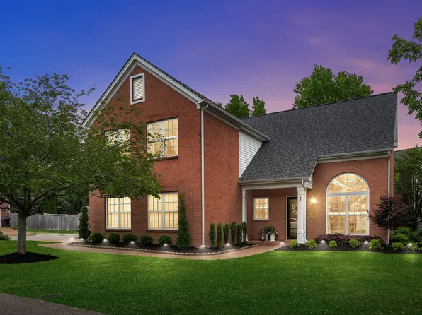 243 Wisteria Dr, Franklin, TN 37064