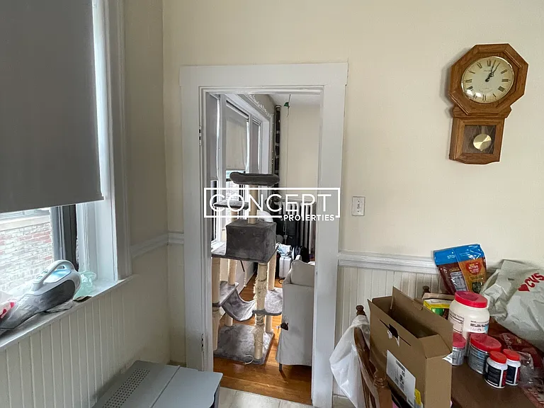 21-23 Brighton Ave #5 — Photo 6