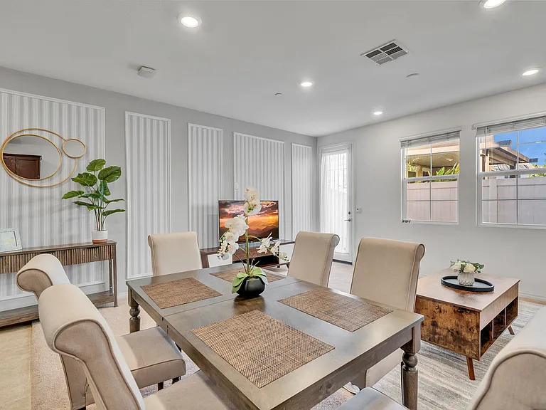 5910 Sendero Ave — Photo 4