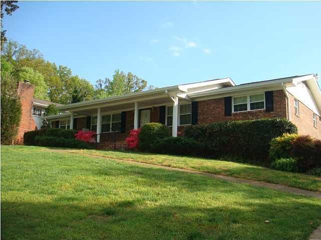 1st image of 104 Pine Forest Ln