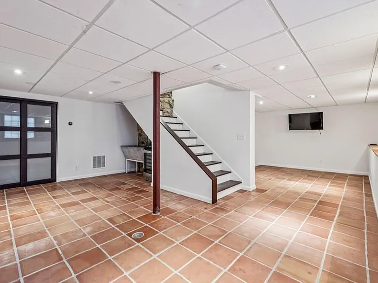 1189 Reeder Cir NE — Photo 44