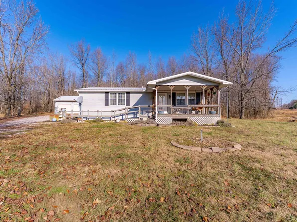 1566 E New Hope Rd, Boonville, IN 47601