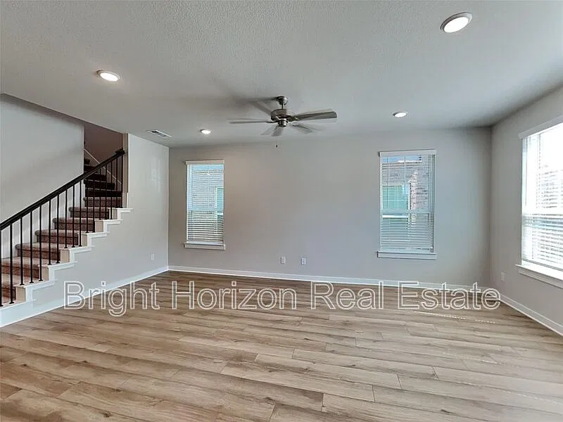 226 Territory Trl — Photo 3