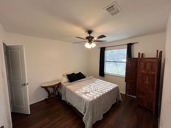 5th image of 4111 Pyracantha Dr
