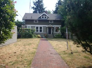 1412 Warren Ave N, Seattle, WA 98109