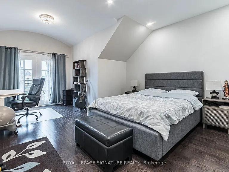 24 Foxtail Ct — Photo 19