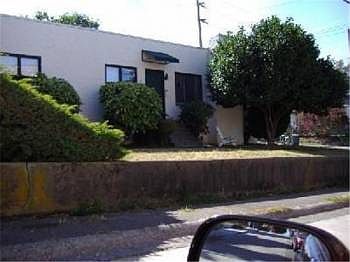 1st image of 415 11th Street Pl