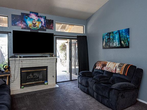 5th image of 1121 Cedar Creek Dr Unit 4
