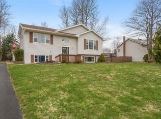 156 Teviot Pl, Colchester, NS B6L 4K7