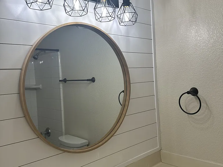 guest full bath