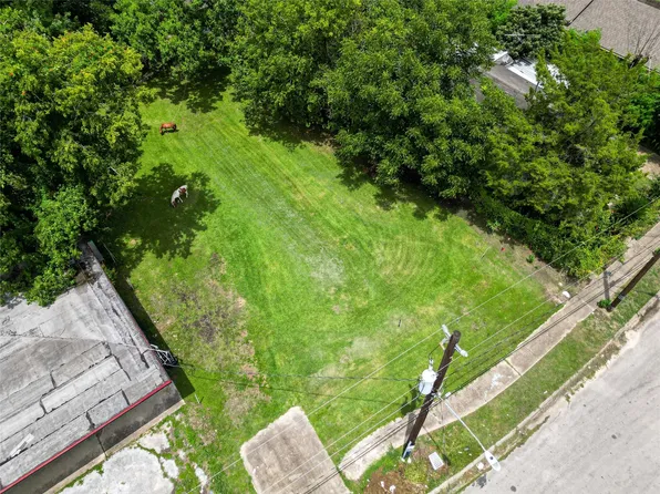 5507 Perkins St, Houston, TX 77020