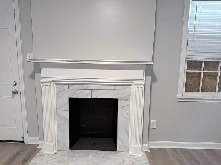 793 N Hollywood St — Photo 8