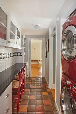 Sold by Brown Harris Stevens | media 23