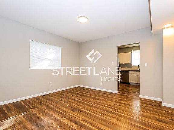 5th image of 2117 Margaret Ave