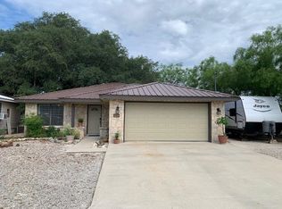 1220 Fort Clark Rd, Brackettville, TX 78832
