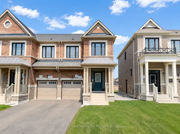 30 Floodgate Rd, Whitby, ON L1P 0K1