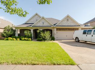 1500 SW Wisteria Ave, Bentonville, AR 72713