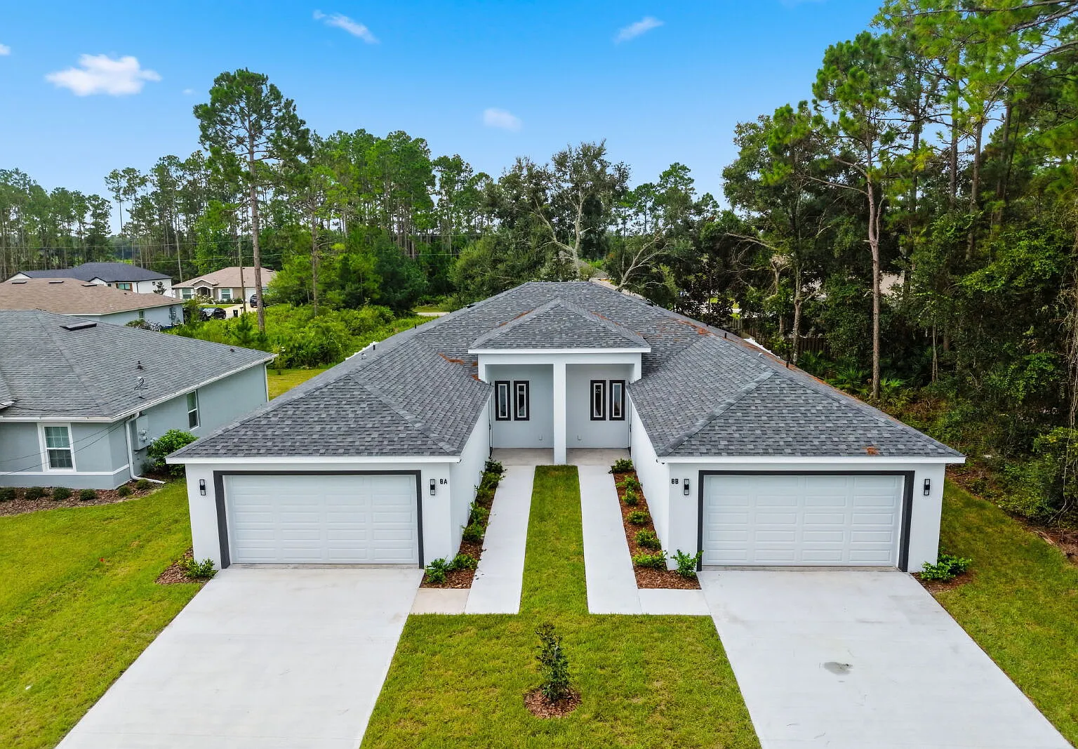 3 bed, 2.0 bath, 1410 sqft, $2,100 — Photo 1
