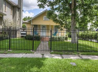 345 W 22nd St, Houston, TX 77008