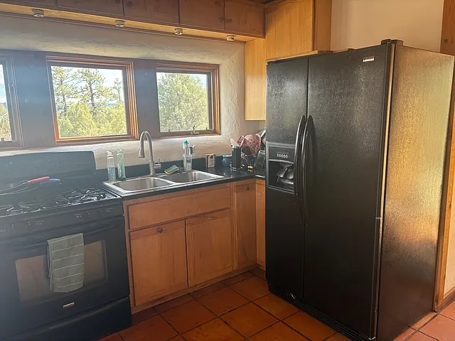 344 Alcazar Pl — Photo 19