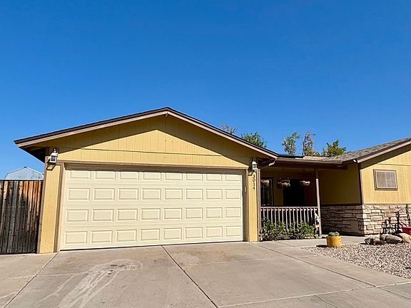 2nd image of 3014 E ENID Avenue