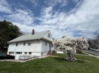 2 Sunnyside Pl, Verona Twp., NJ 07044