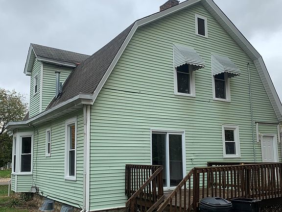2nd image of 806 College Ave