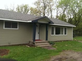 5260 Waterford Rd, Clarkston, MI 48346