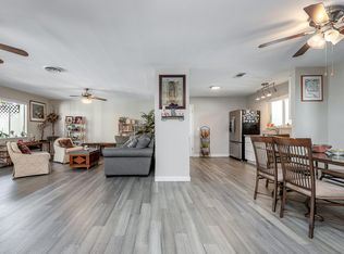 77910 Michigan Dr APT B, Palm Desert, CA 92211