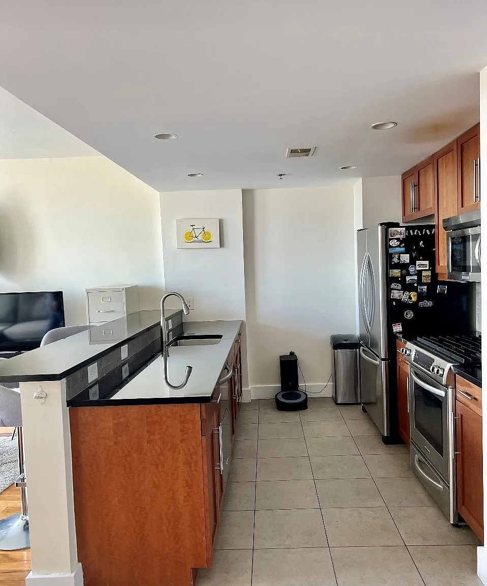 800 Jackson St — Photo 4