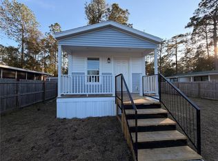 24350 Maxwell St, Astor, FL 32102