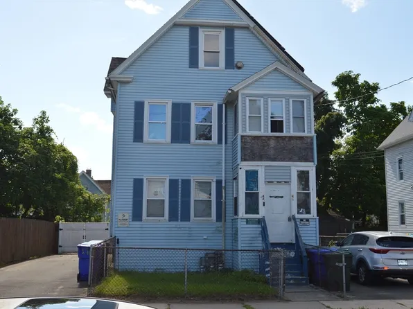 41-43 Grover St, Springfield, MA 01104