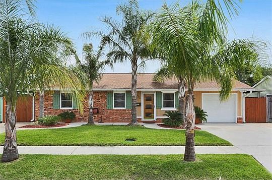 1st image of 609 Grovewood Dr