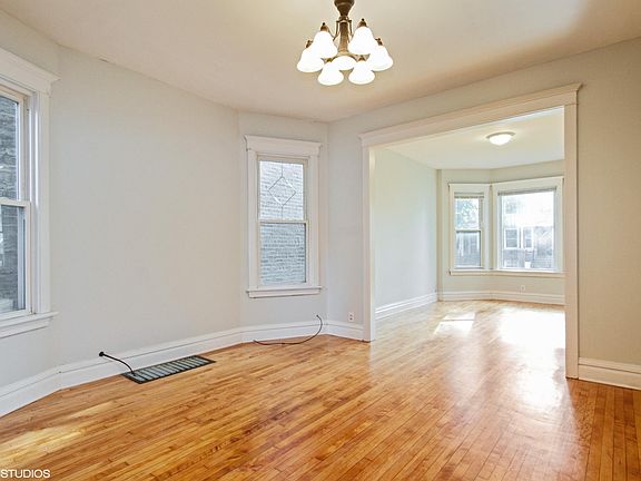 3rd image of 1651 N Spaulding Ave #1
