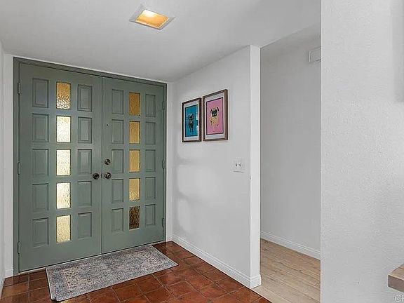 5th image of 4946 Park Dr