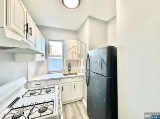 153 Pierson St #11A, Orange, NJ 07050