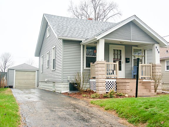 2nd image of 938 E Highland Pl
