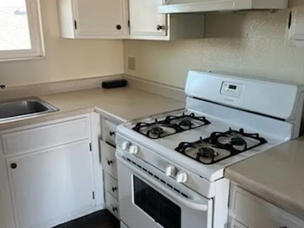 2 bed, 1.0 bath, 700 sqft, $1,260, 750 E 100 N, Payson, UT 84651