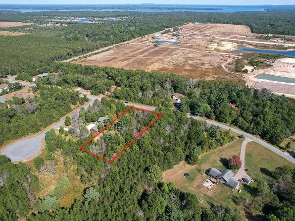 N7241 Trophy Drive, New Lisbon, WI 53950