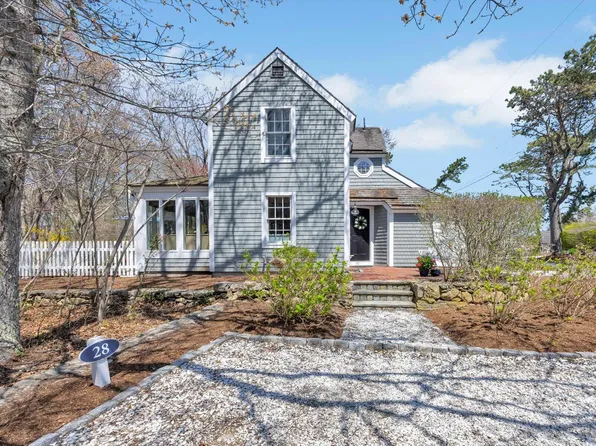 28 Flying Cloud Circle UNIT 28, Mashpee, MA 02649