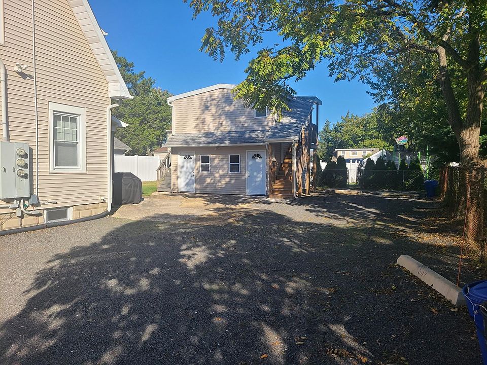 Rental Second Floor Rear Building. 1st Floor is Storage unit