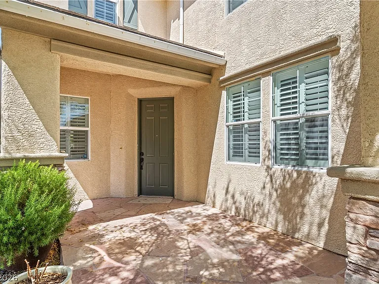 758 London Eye Ct — Photo 6