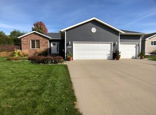 2027 17th Ave S, Brookings, SD 57006
